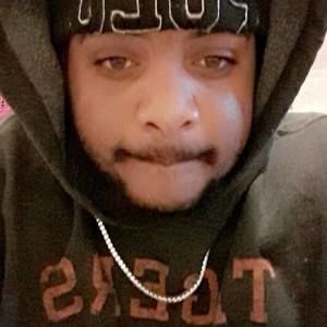 Meet your Posher, Ethan